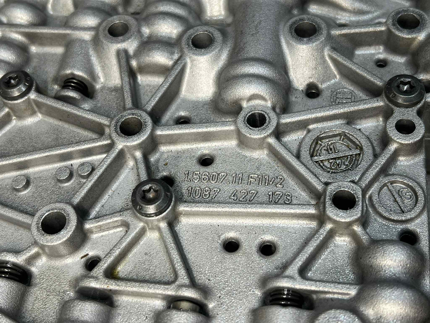 BMW 8HP70 MECHATRONIC VALVE BODY ASSEMBLY