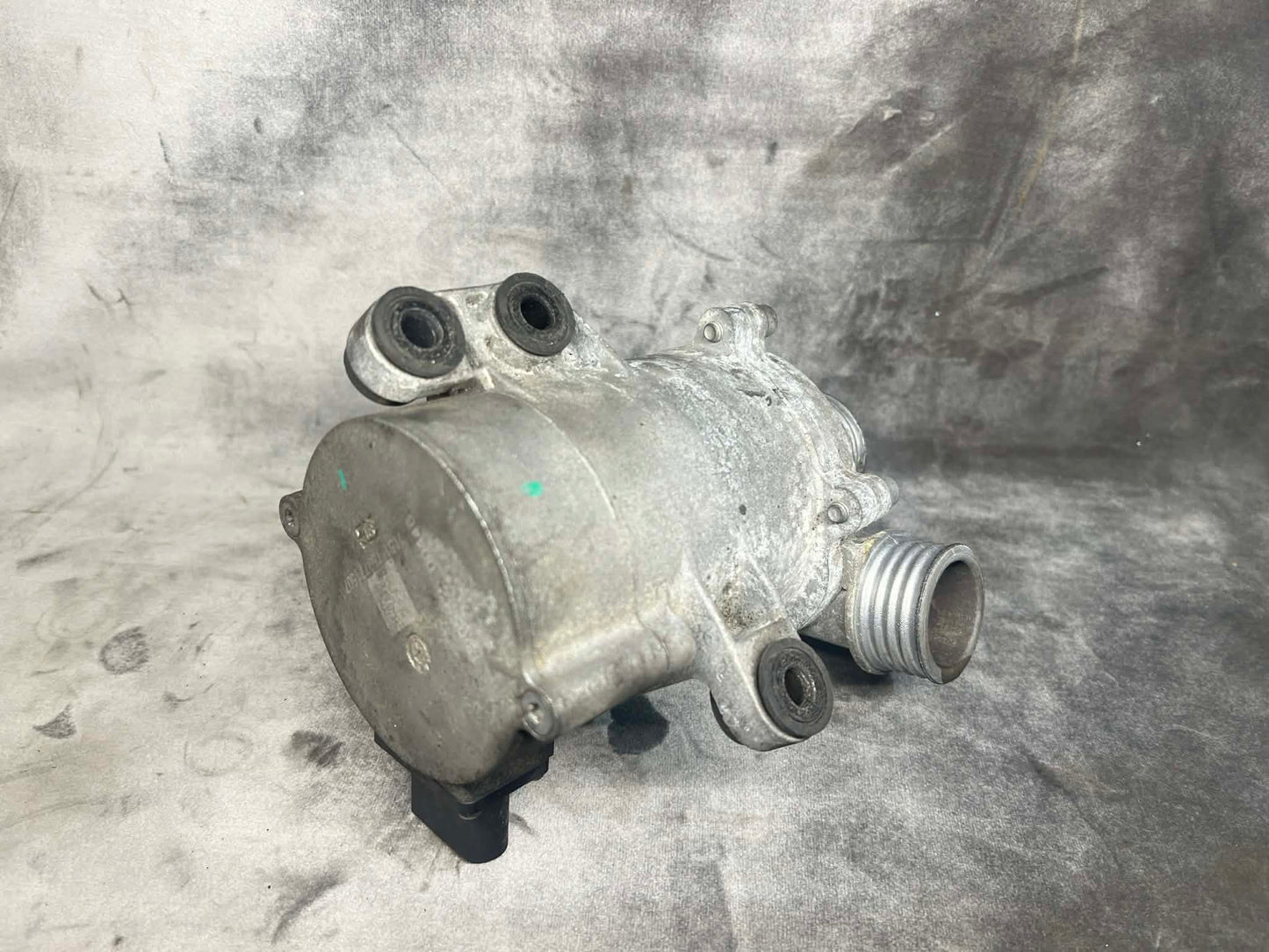 BMW N20 Electric Engine Water Pump - 11517597715