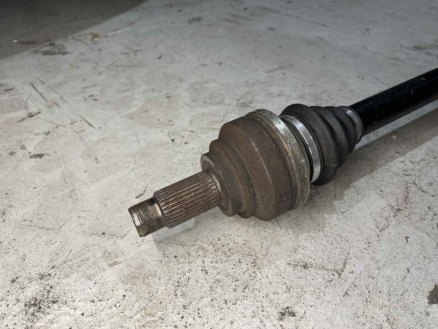BMW 3 SERIES E90 E92 E93 REAR RIGHT DRIVE SHAFT 7566624