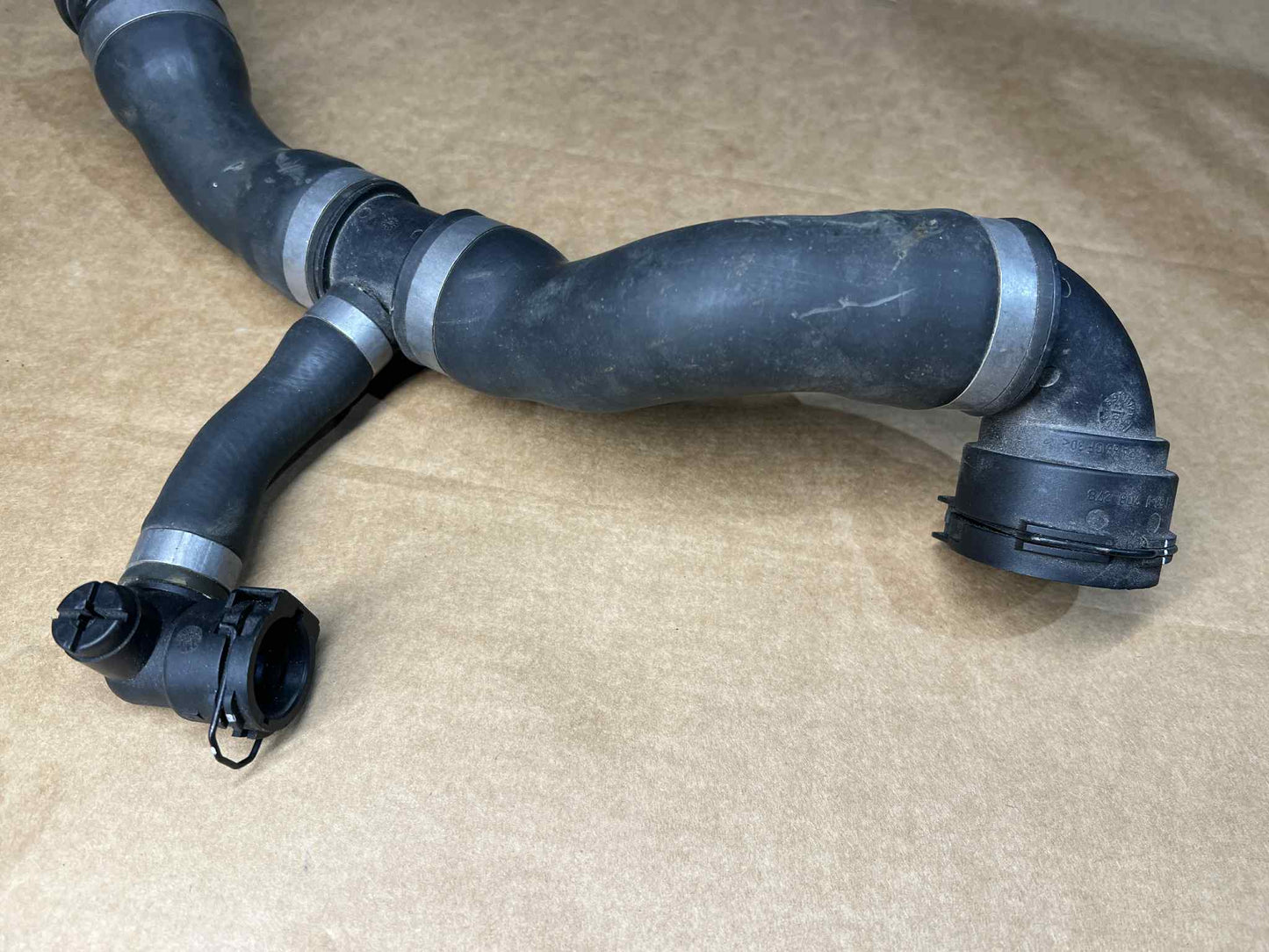 BMW 1 SERIES E87 E82 120I N46N UPPER RADIATOR HOSE 7525023
