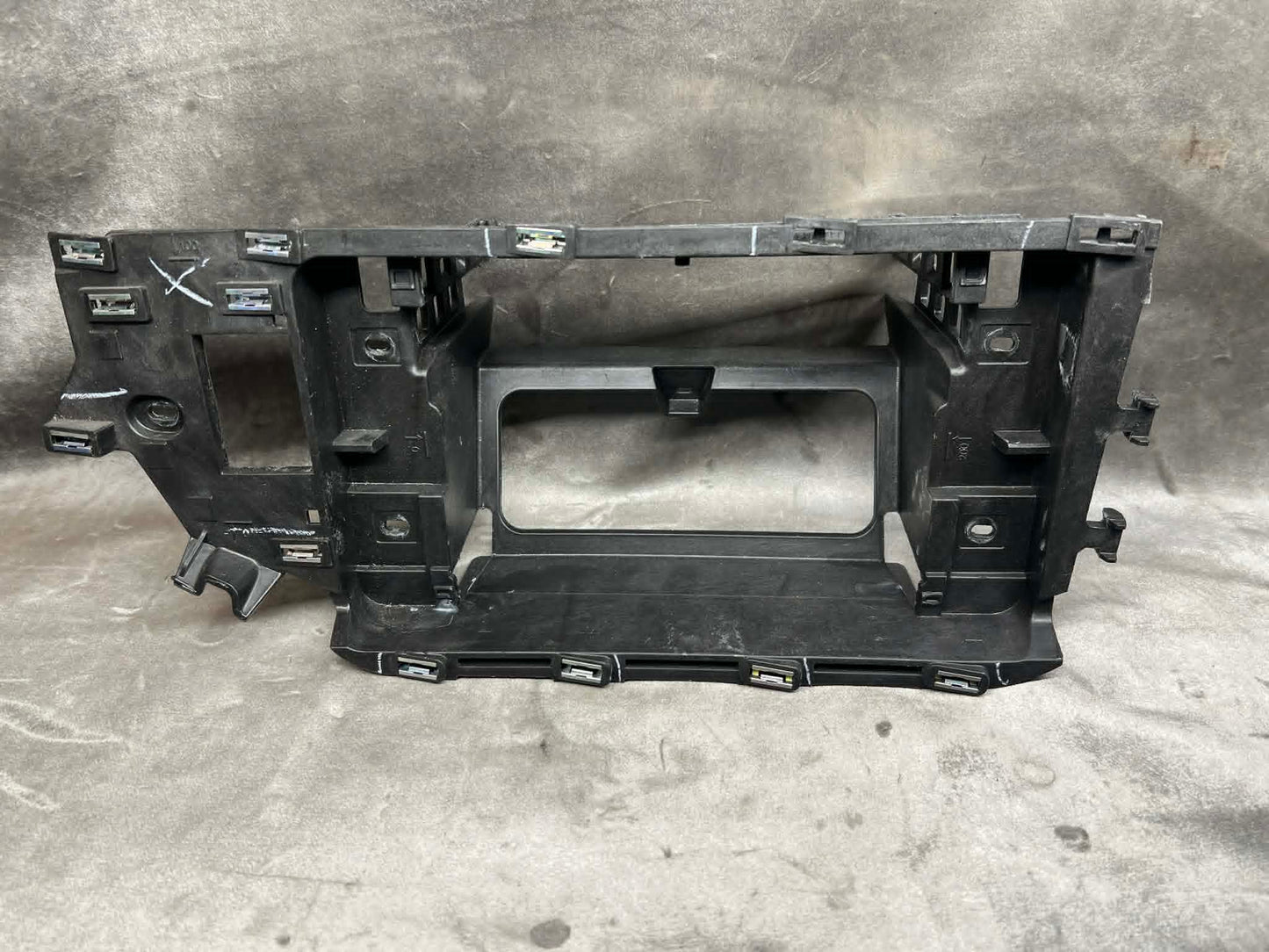 2GS858005