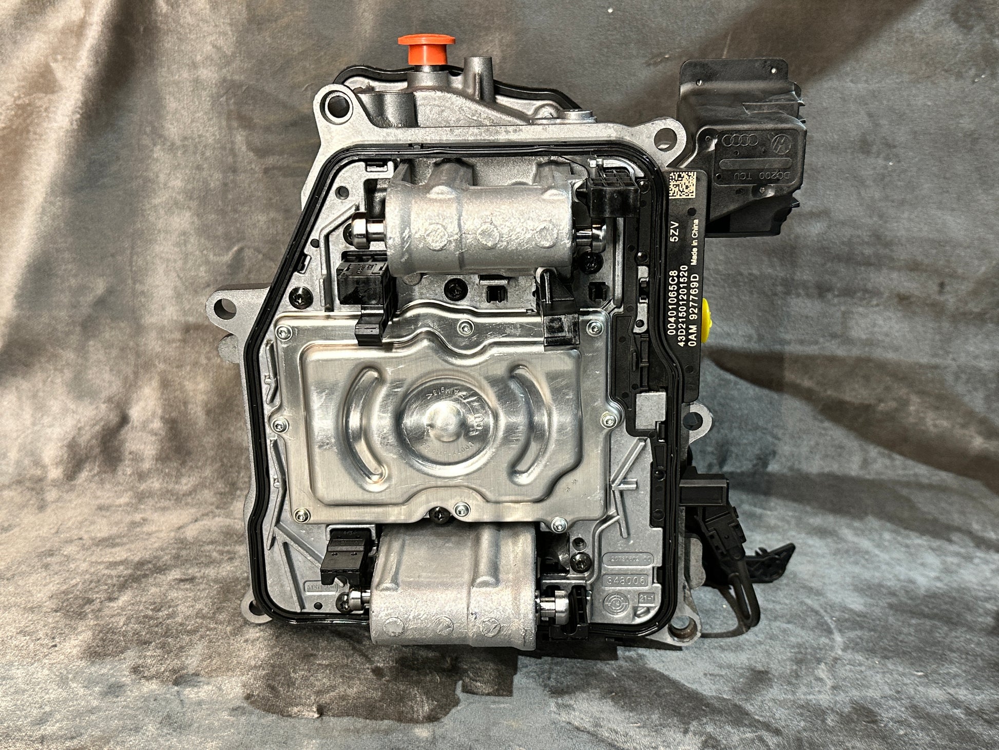 NEW Volkswagen Audi DQ200 0AM DSG Mechatronics Unit with TCU 0AM927769D 0AM325065S - LRI Autoparts