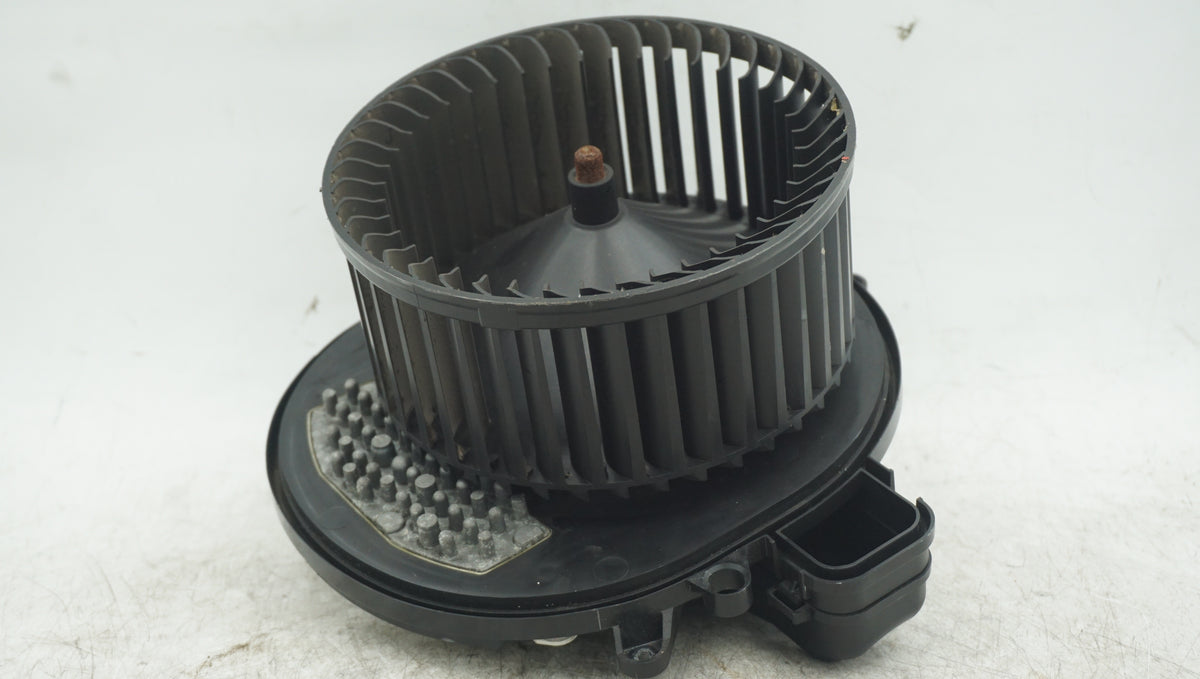 BMW 1 4 SERIES F20 F30 F32 HEATER BLOWER FAN T1014423 - LRI Autoparts