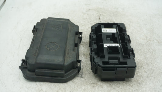 BMW 2 3 4 SERIES FRONT FUSE RELAY BOX 9337879