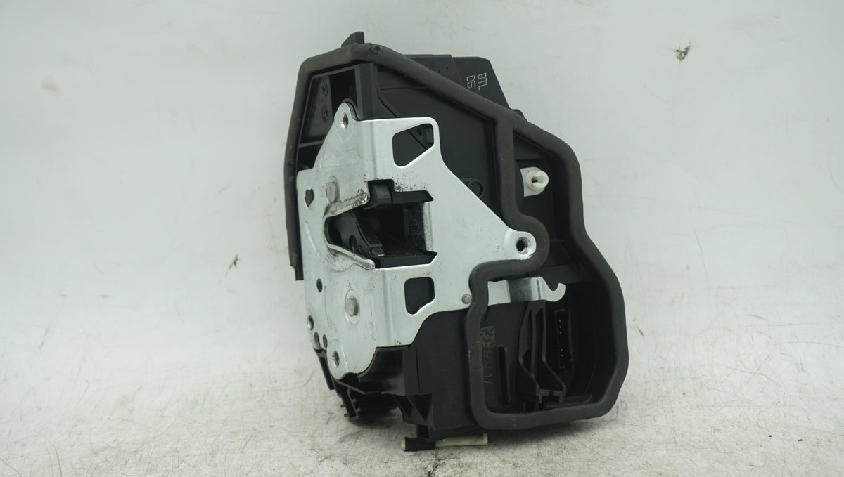 BMW 1 2 3 4 5 6 7 X SERIES FRONT LEFT DOOR LOCK 7202145 - LRI Autoparts
