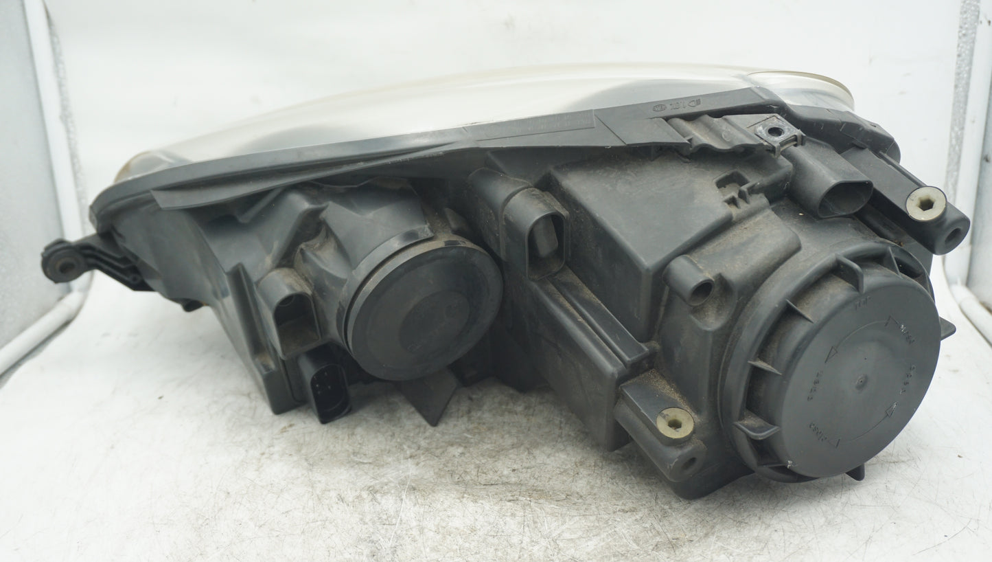 VW GOLF MK5 FRONT RIGHT HEADLIGHT 1K6941006