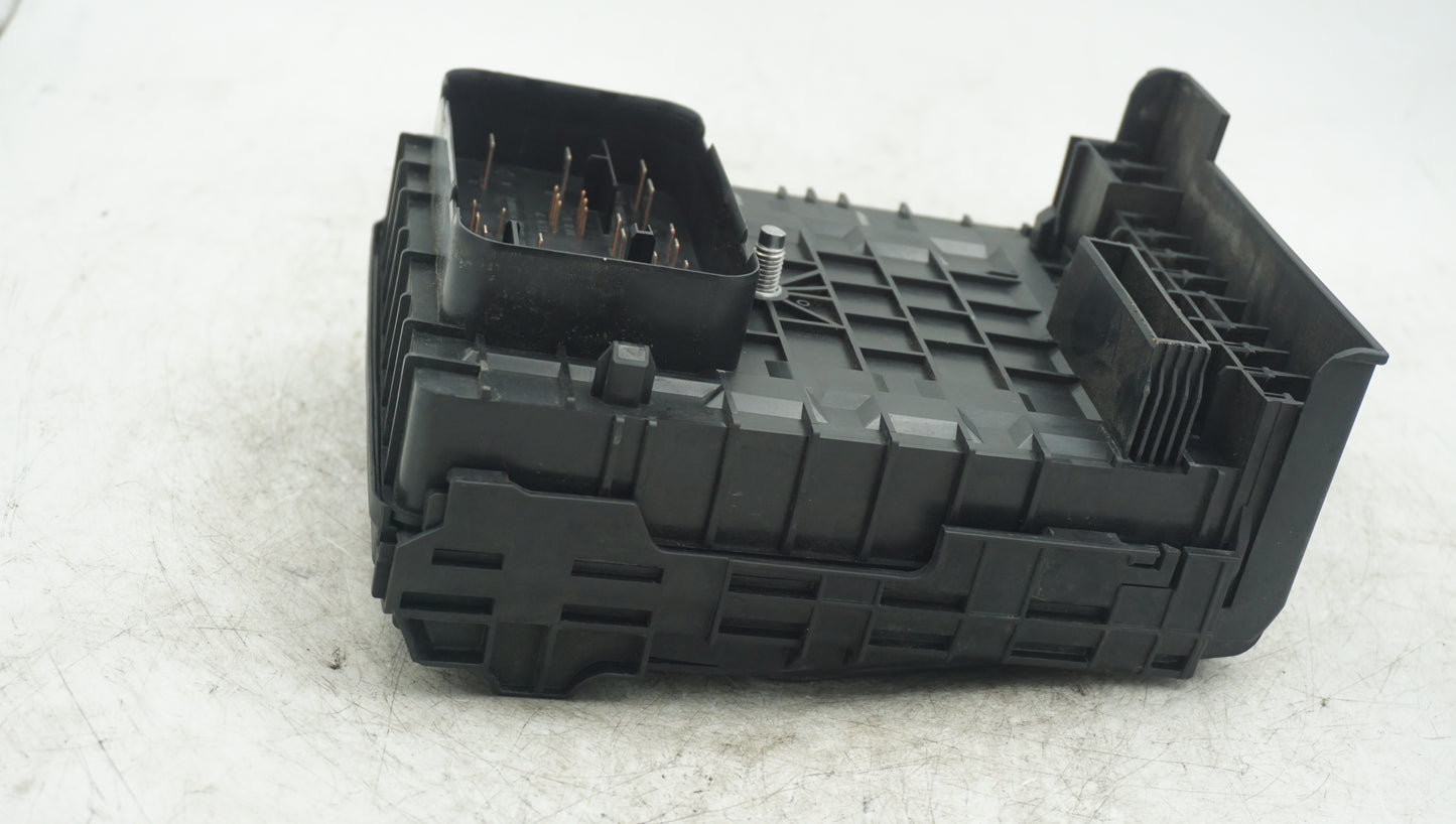 VW GOLF V AUDI A3 8P 1K0937125D BOX RELAYS/FUSES