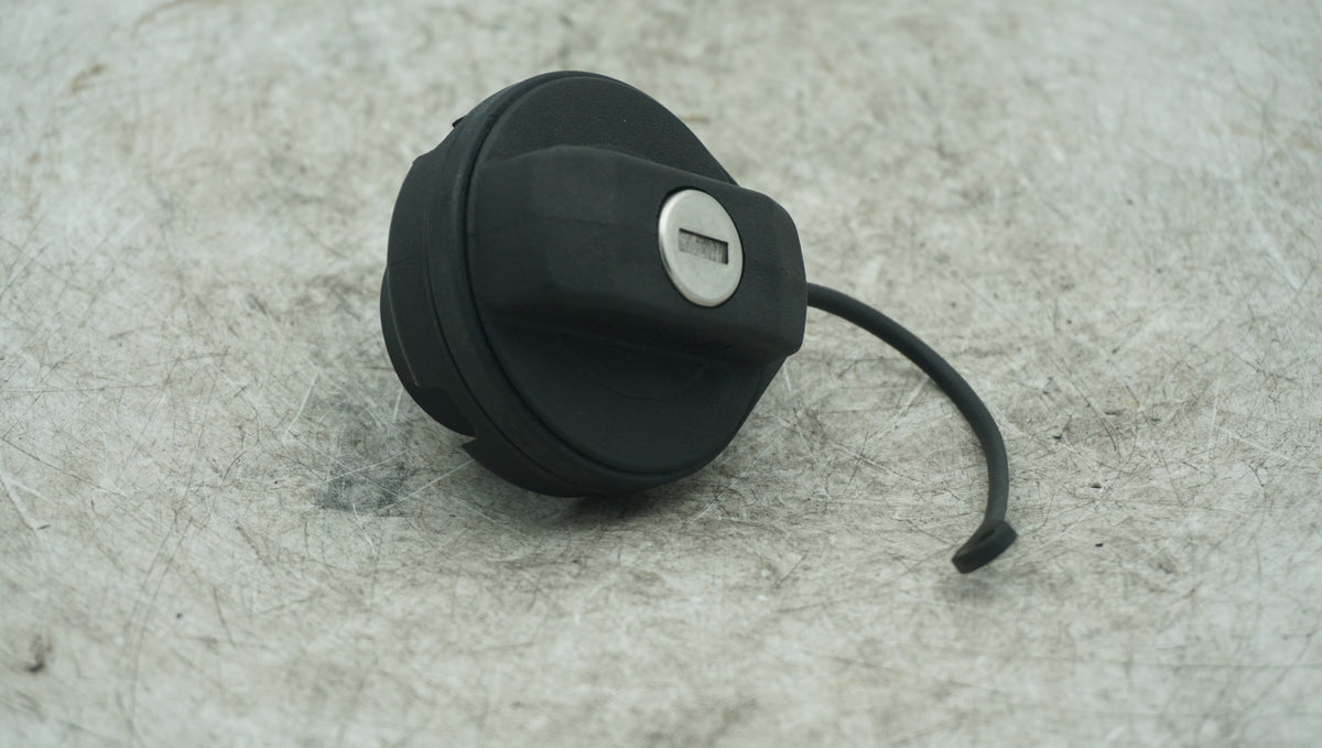 VOLKSWAGEN AUDI PETROL FUEL CAP 1J0201553AJ