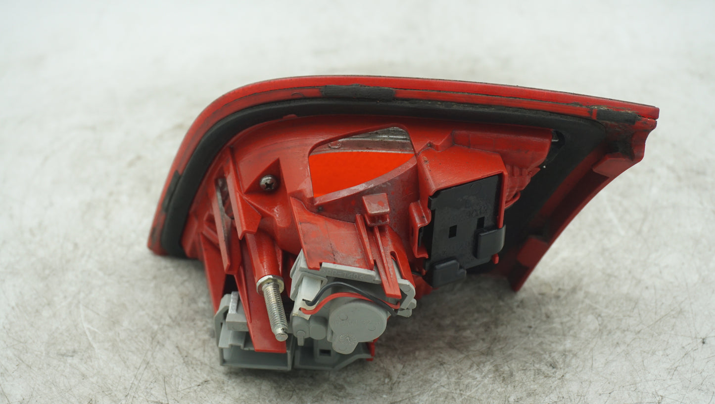 AUDI A3 8P HATCHBACK INNER LEFT TAIL LIGHT 8P4945093D