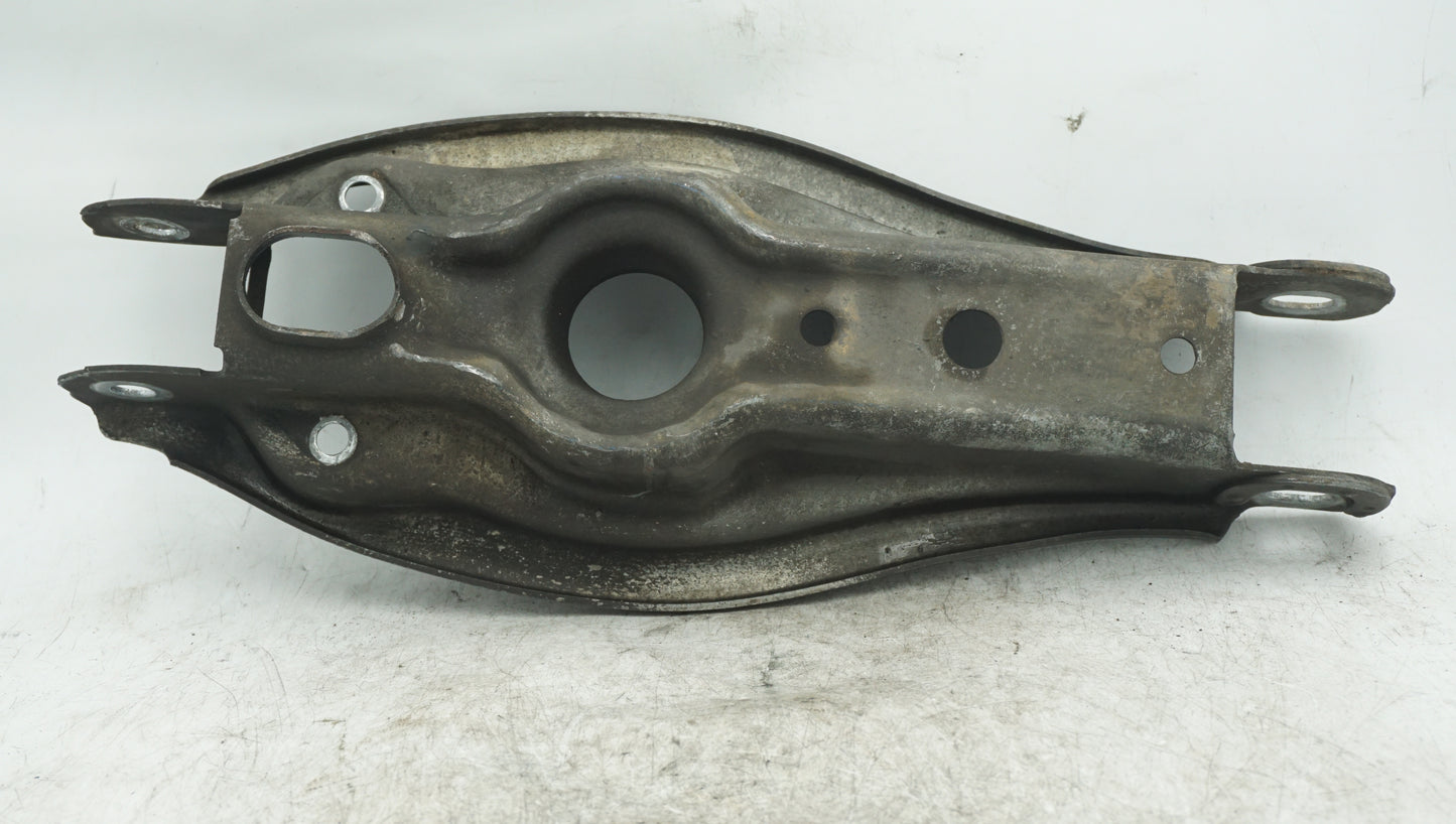 BMW 1 3 X SERIES REAR LOWER CONTROL ARM 33326772899