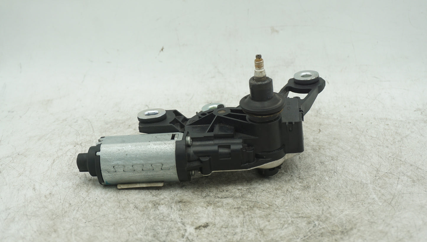 AUDI A3 A4 REAR WIPER ARM MOTOR 8E9955711E