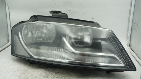 AUDI A3 8P DRIVERS SIDE RHS HEADLIGHT 8P0941004BC