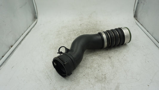 BMW 1 SERIES E82 E88 N55INTERCOOLER PIPE 7599293