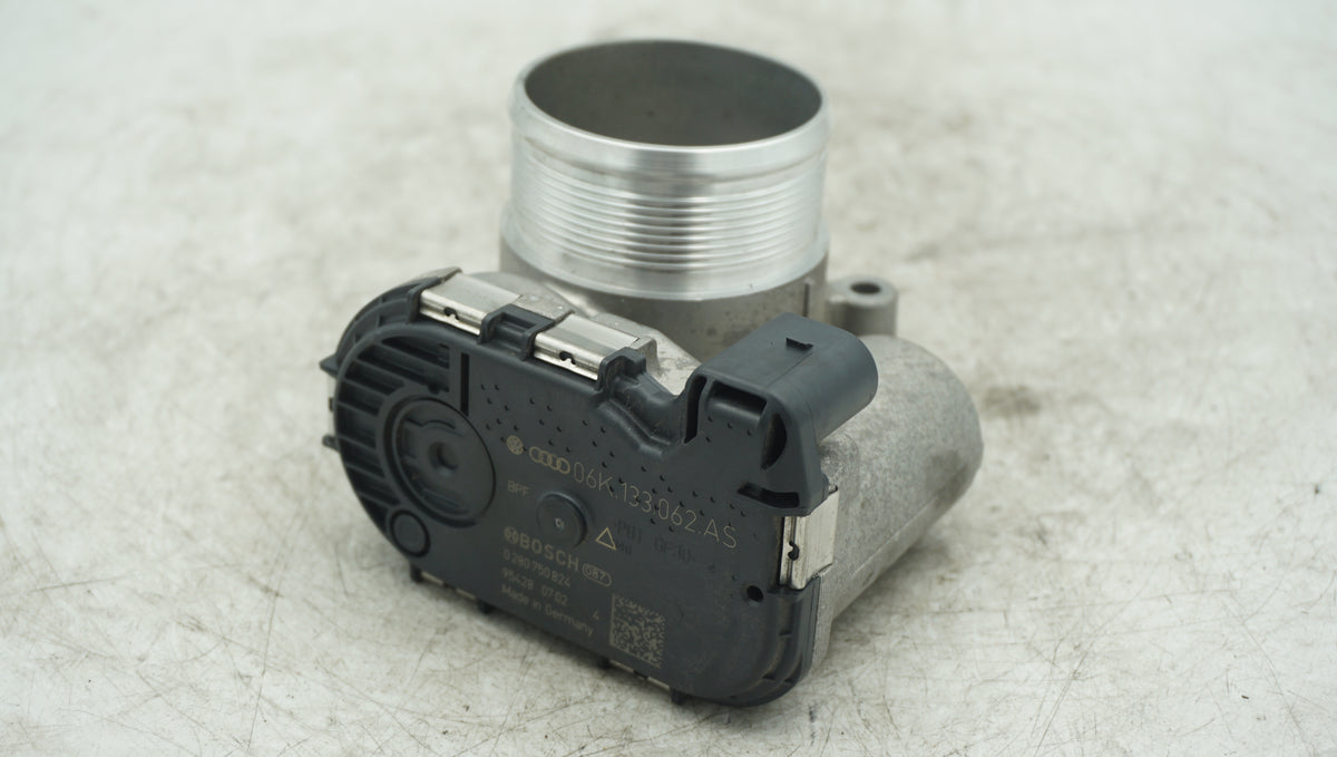 VW AUDI A5 2.0T THROTTLE BODY 06K133062