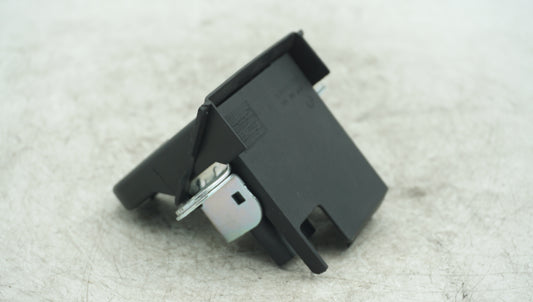 VW GOLF MK7 REAR BOOT LOCK 5G6827505