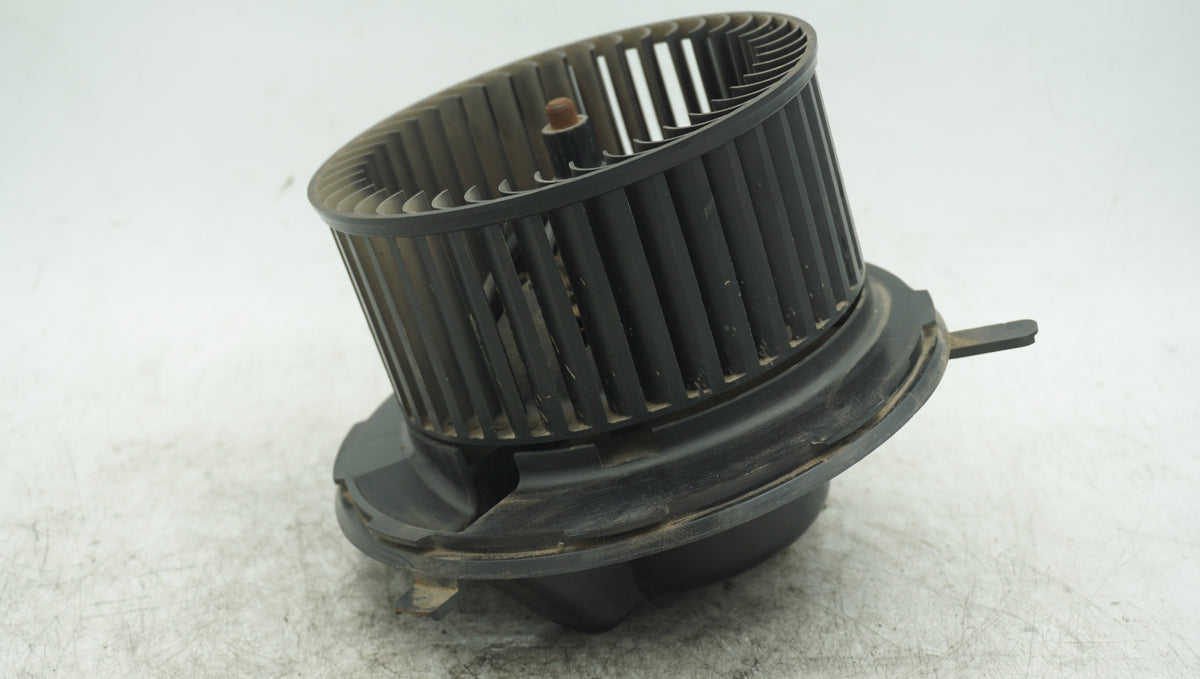 VOLKSWAGEN CADDY HEATER FAN MOTOR 1K2819015