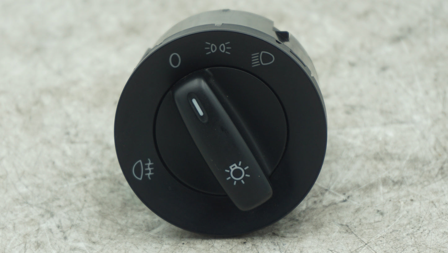 VOLKSWAGEN GOLF CADDY JETTA HEADLIGHT SWITCH 1K0941431