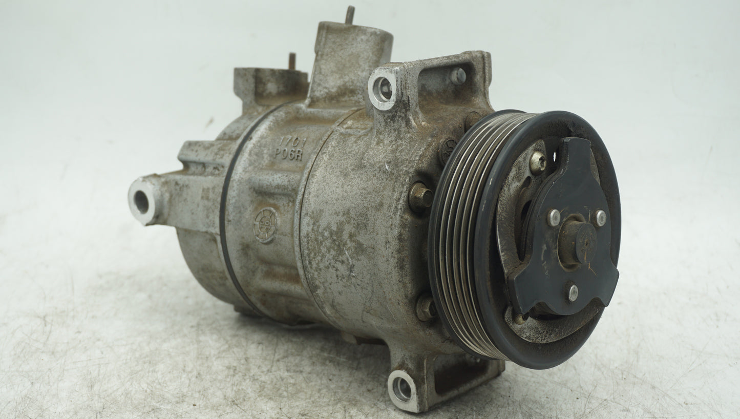 VW AUDI A/C COMPRESSOR 5N0820803