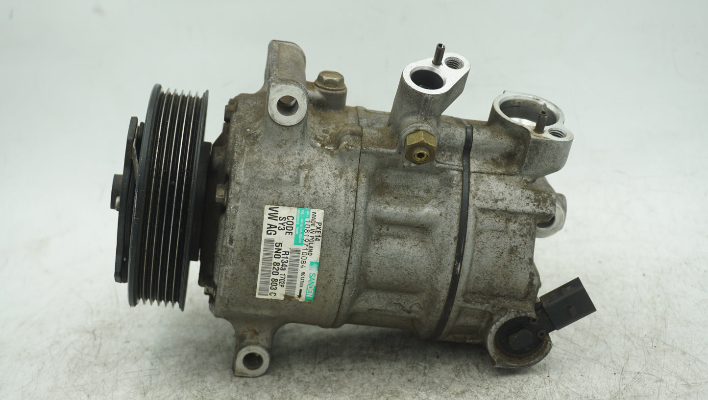 VW AUDI A/C COMPRESSOR 5N0820803