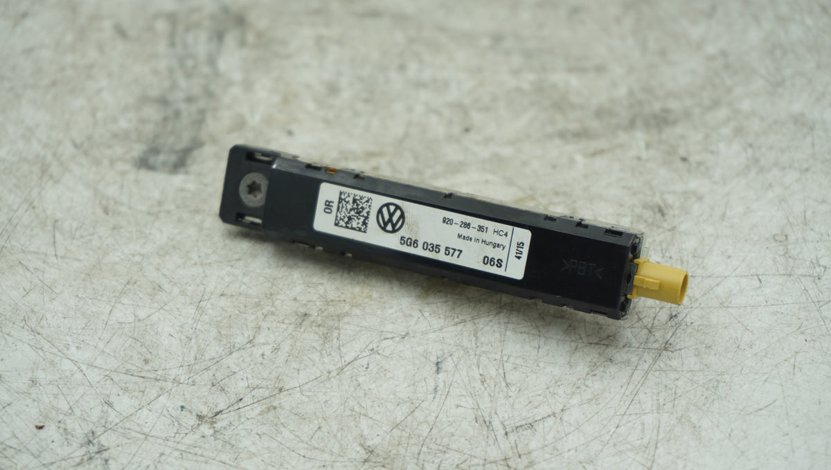 VW GOLF MK7 ANTENNA AMPLIFIER 5G6035577
