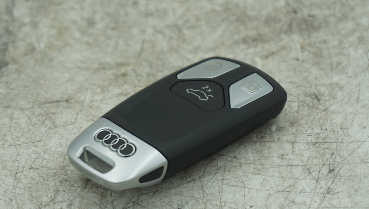 AUDI A5 F5 KEY - LRI Autoparts