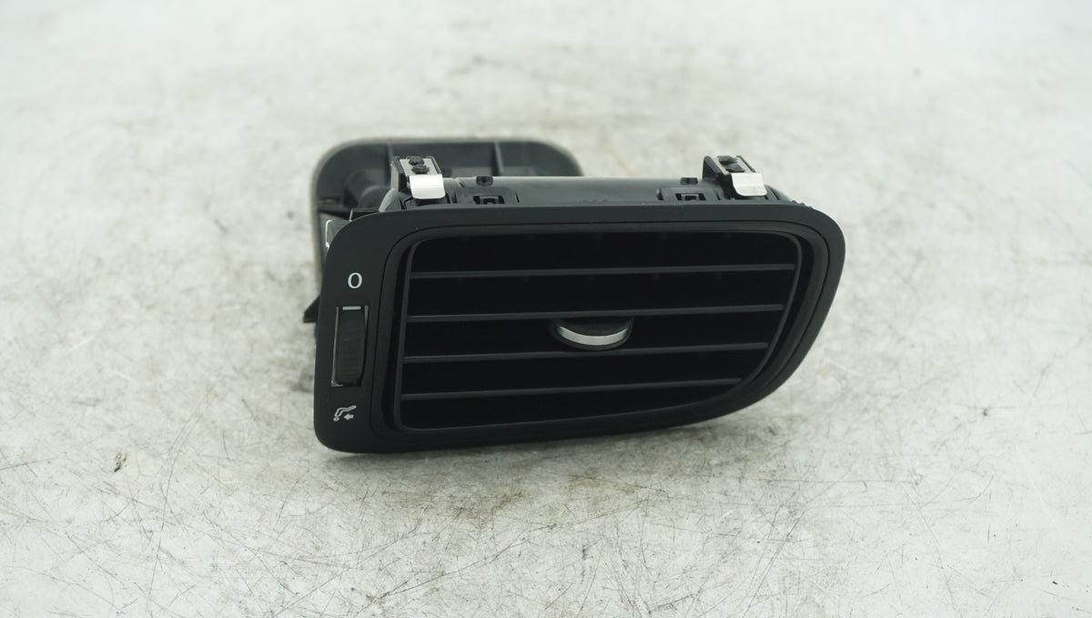 VW POLO 6R FRONT LEFT DASH AIR VENT 6RF819703