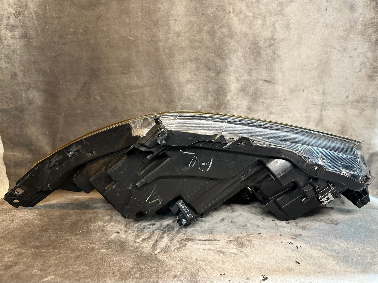 Honda HR-V RU5 Right LED Headlight