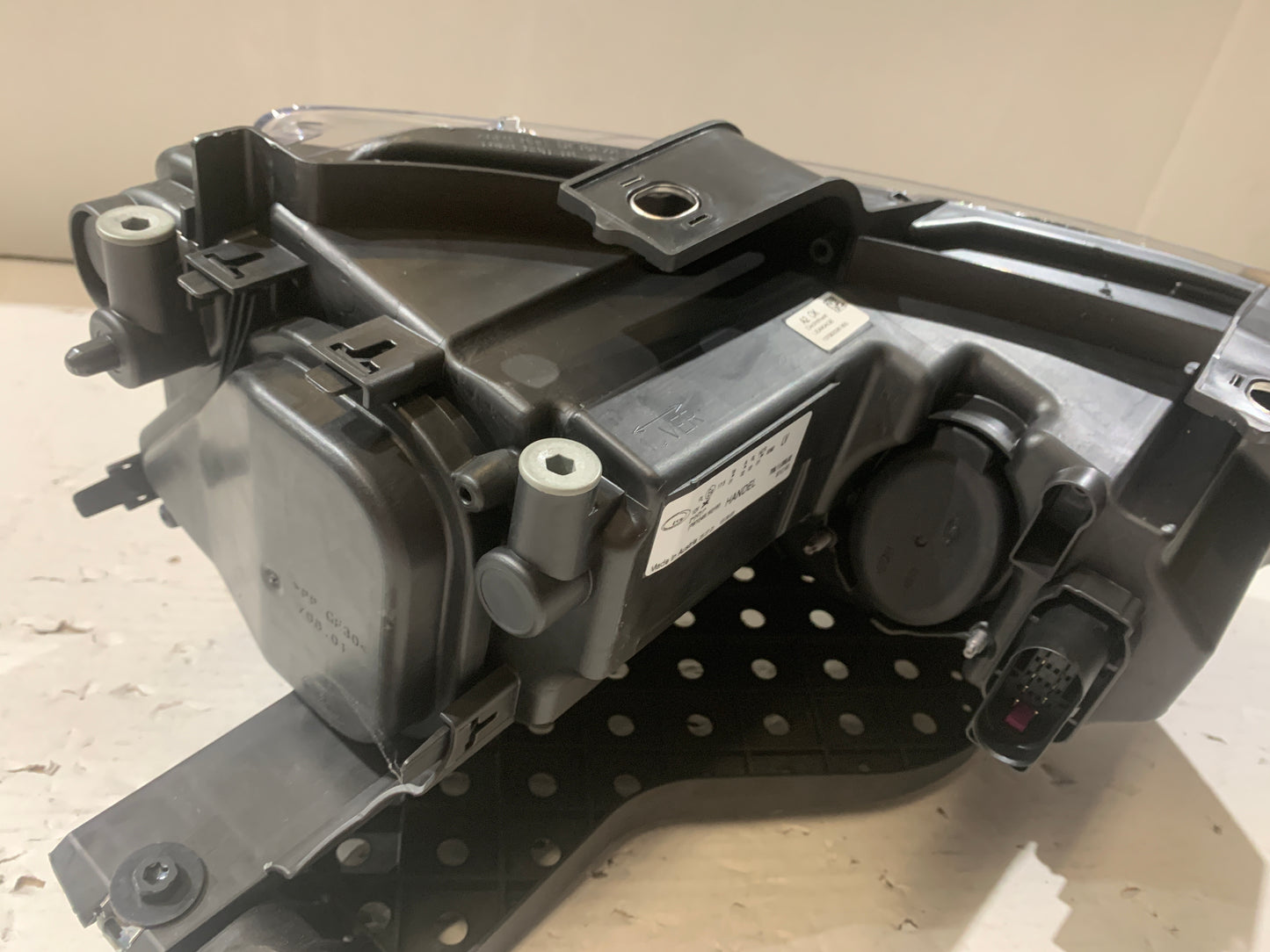 AUDI Q3 8U LHS LEFT HALOGEN HEADLIGHT 2011-2018 8U0941003M
