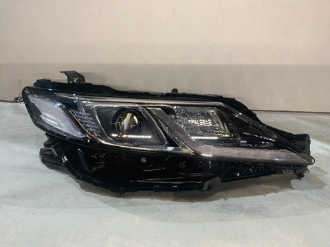 TOYOTA CAMRY XV70 RHS RIGHT LED HEADLIGHT 81110-33A30