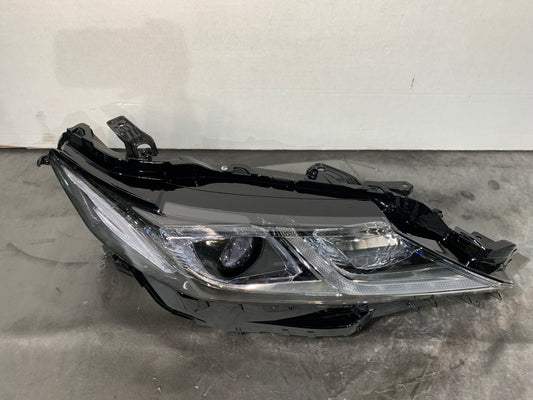 TOYOTA CAMRY XV70 RHS RIGHT LED HEADLIGHT 81110-33A30