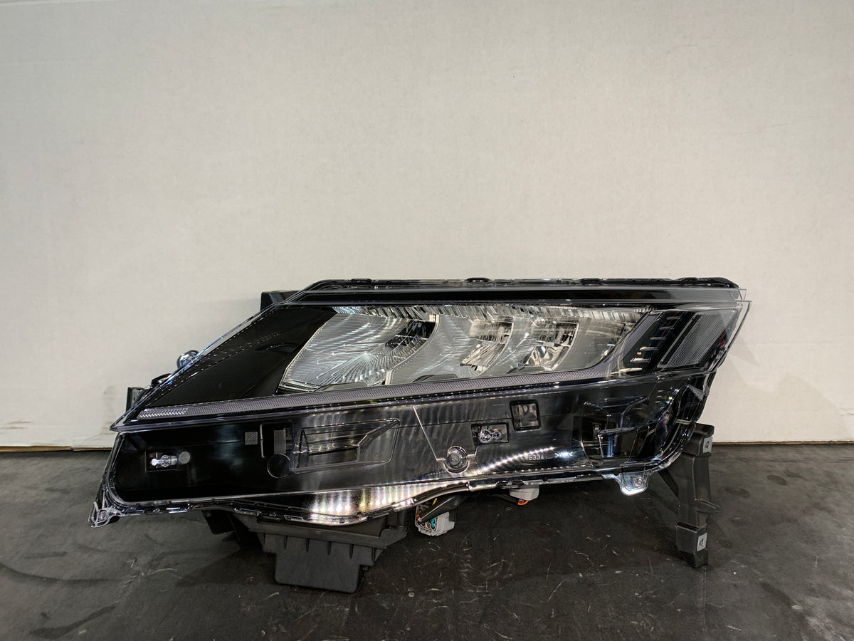 MITSUBISHI ASX LHS LEFT LED HEADLIGHT 8301D4-83