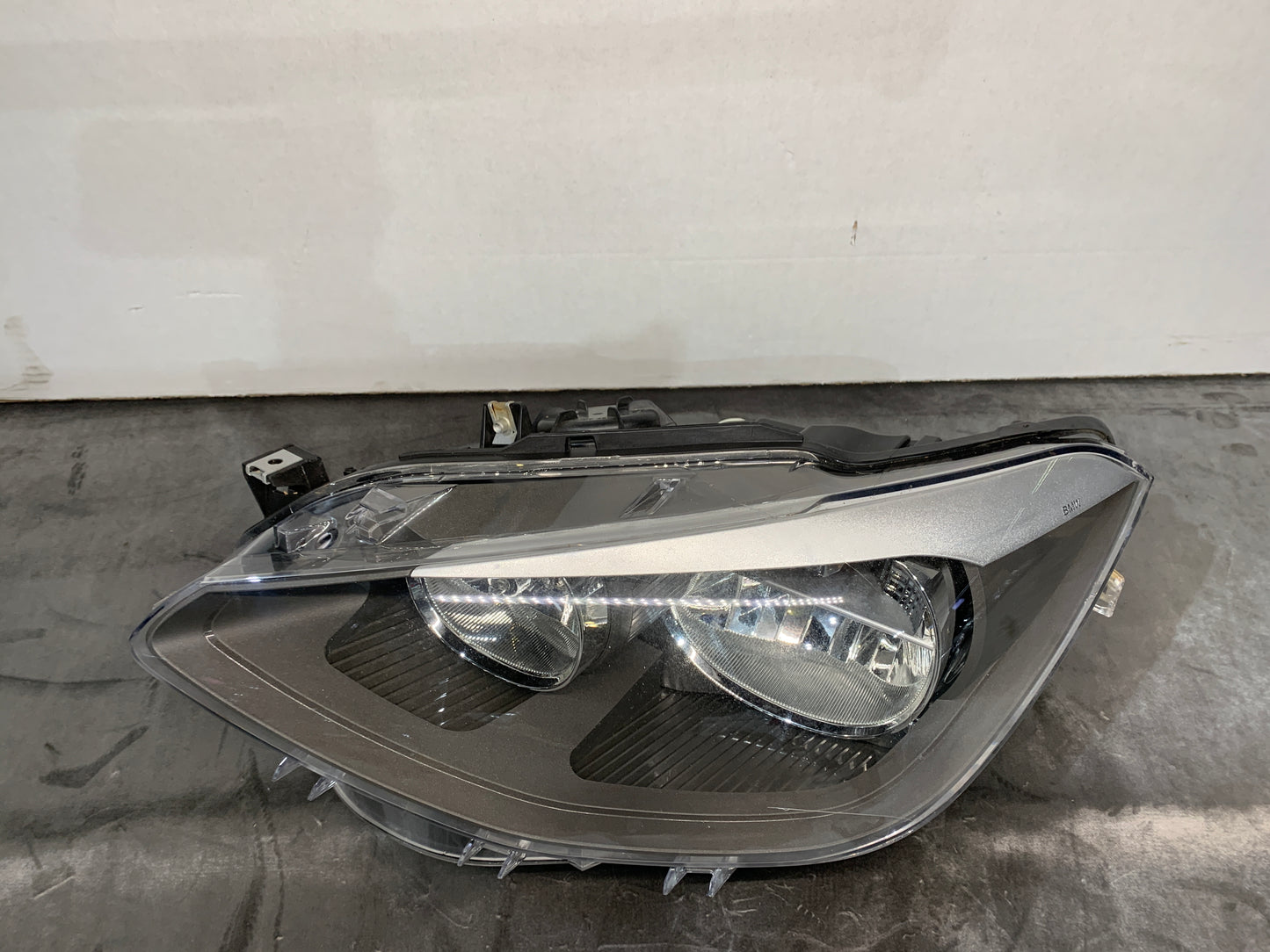 BMW 1 SERIES F20 LHS LEFT HALOGEN HEADLIGHT 63117229685