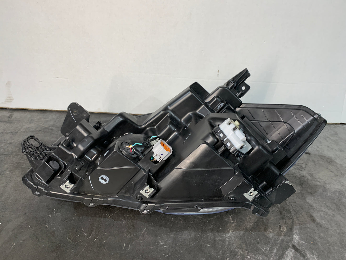 SUZUKI S-CROSS JY RHS RIGHT LED HEADLIGHT 2016-2022