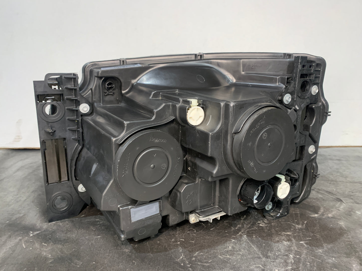 LAND ROVER DISCOVERY L319 RHS RIGHT XENON HEADLIGHT 044240