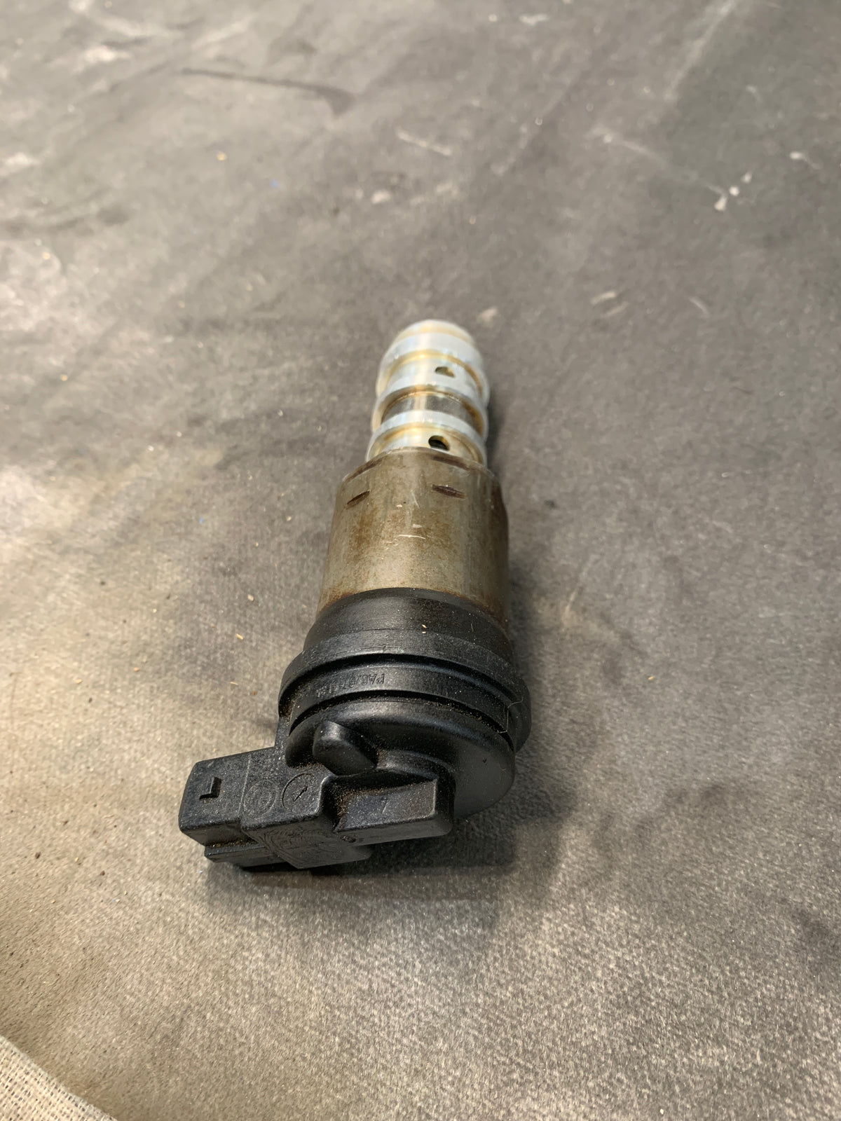 BMW 1 3 5 6 7 X SERIES N46 VVT SOLENOID VALVE