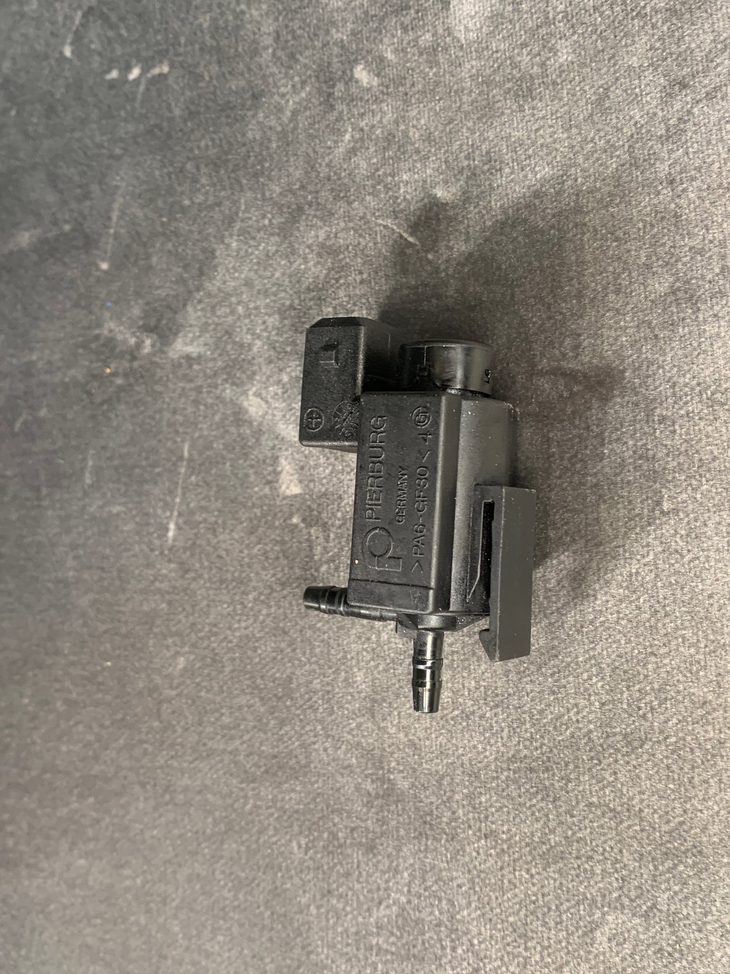 BMW EGR CONTROL VALVE 702318