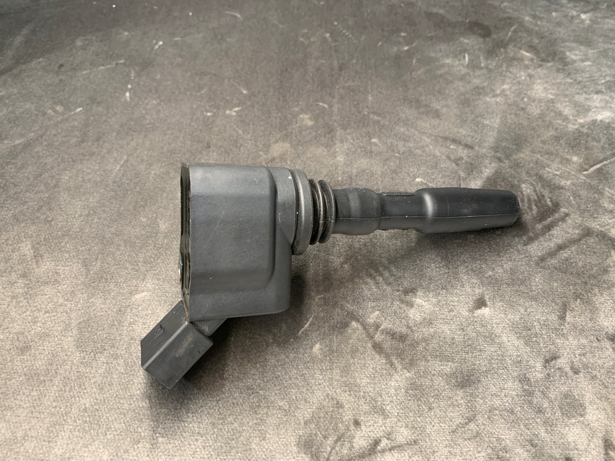 GENUINE VW AUDI BOSCH ELDOR COIL PACK 04E905110k - LRI Autoparts