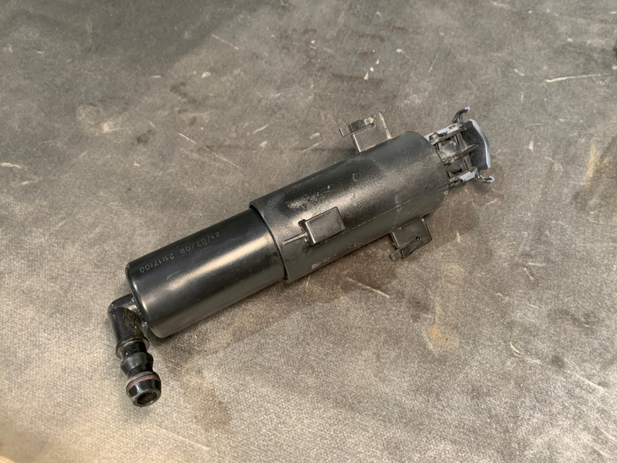 BMW 3 SERIES HEADLIGHT WASHER JET 77179311