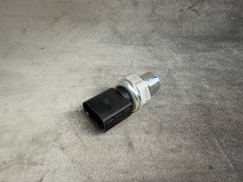 VW AUDI SKODA SEAT MQB AIR CON REFRIGERANT PRESSURE SENSOR 5Q0959126B
