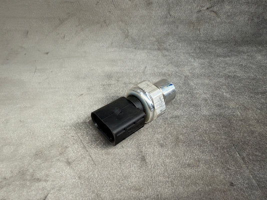 VW AUDI SKODA SEAT MQB AIR CON REFRIGERANT PRESSURE SENSOR 5Q0959126B