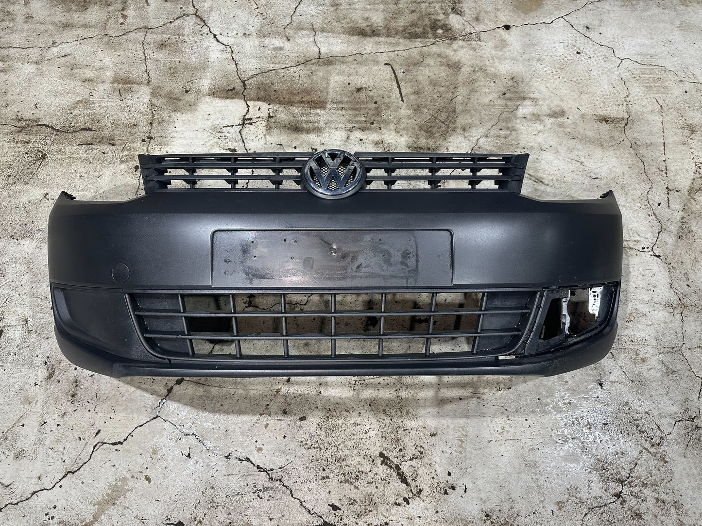 VOLKSWAGEN CADDY 2011-2015 FRONT BUMPER 2K5807221A