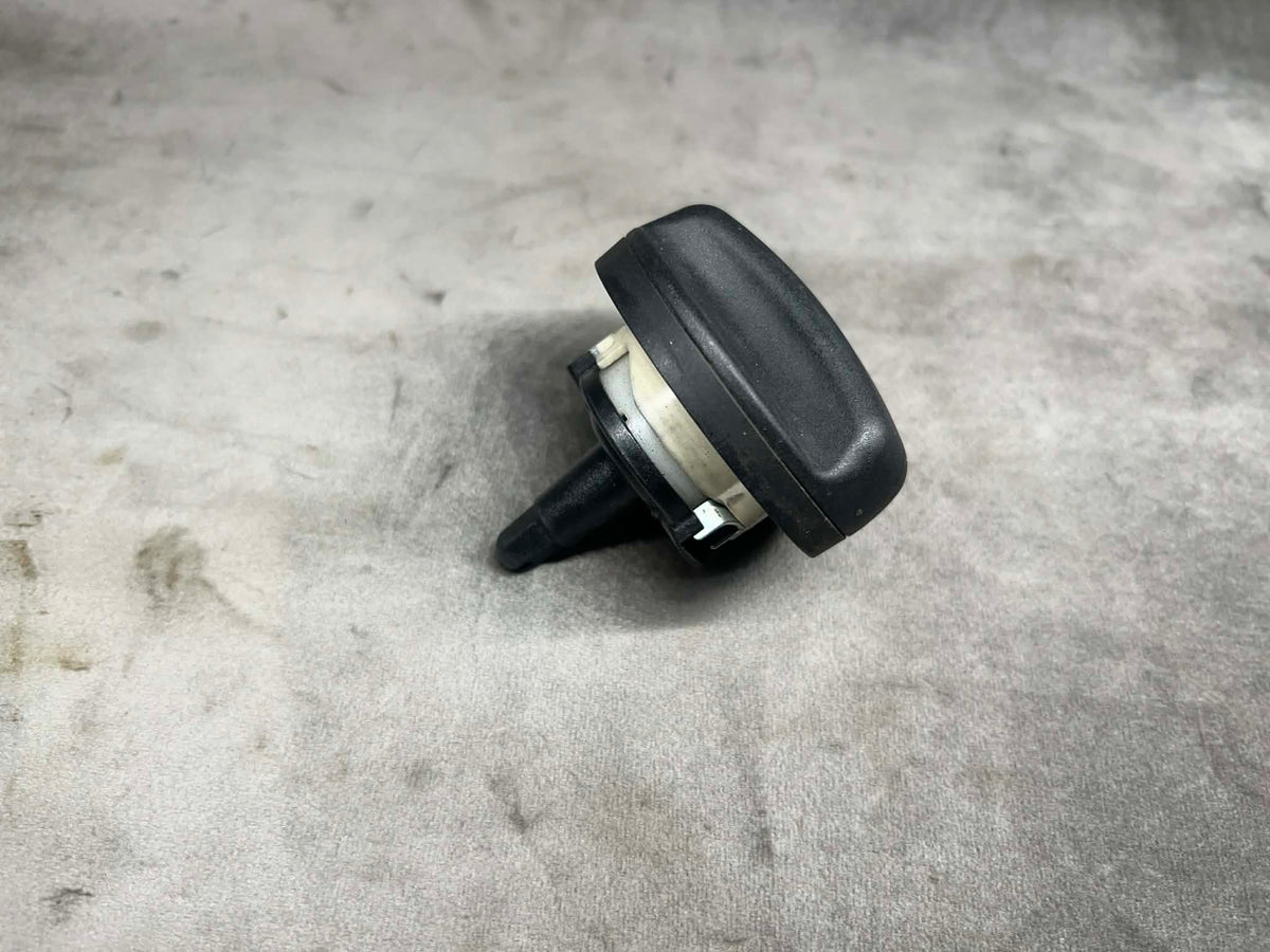 BMW 1 3 5 X SERIES FUEL PETROL CAP 7222330