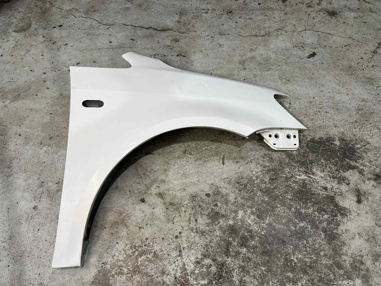 VW CADDY 2010-2015 FRONT LEFT GUARD