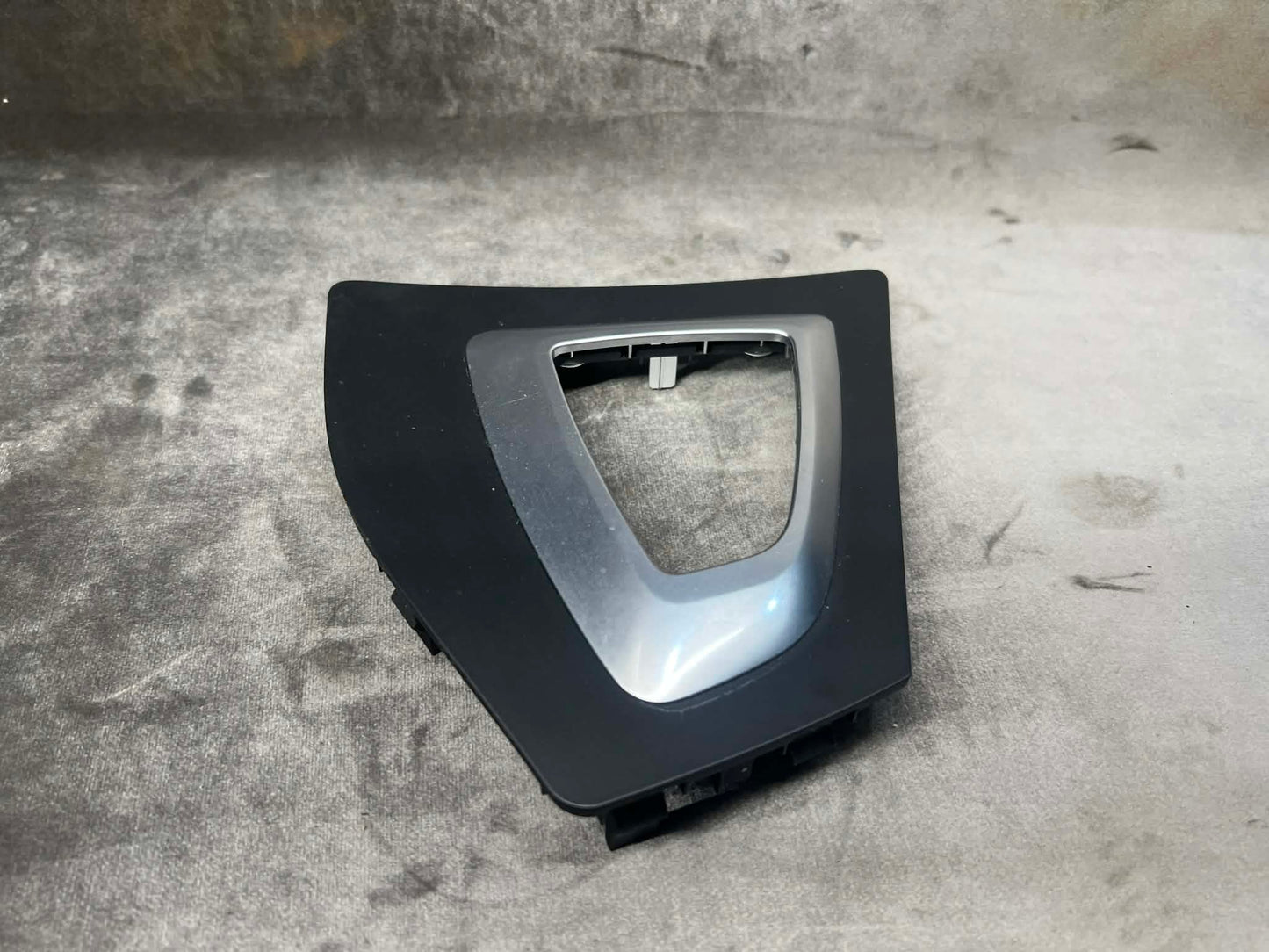 BMW 1 2 SERIES F20 F21 F22 F23 F87 GEAR SELECTOR COVER TRIM 9207316