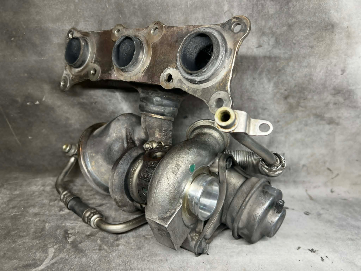 4564712