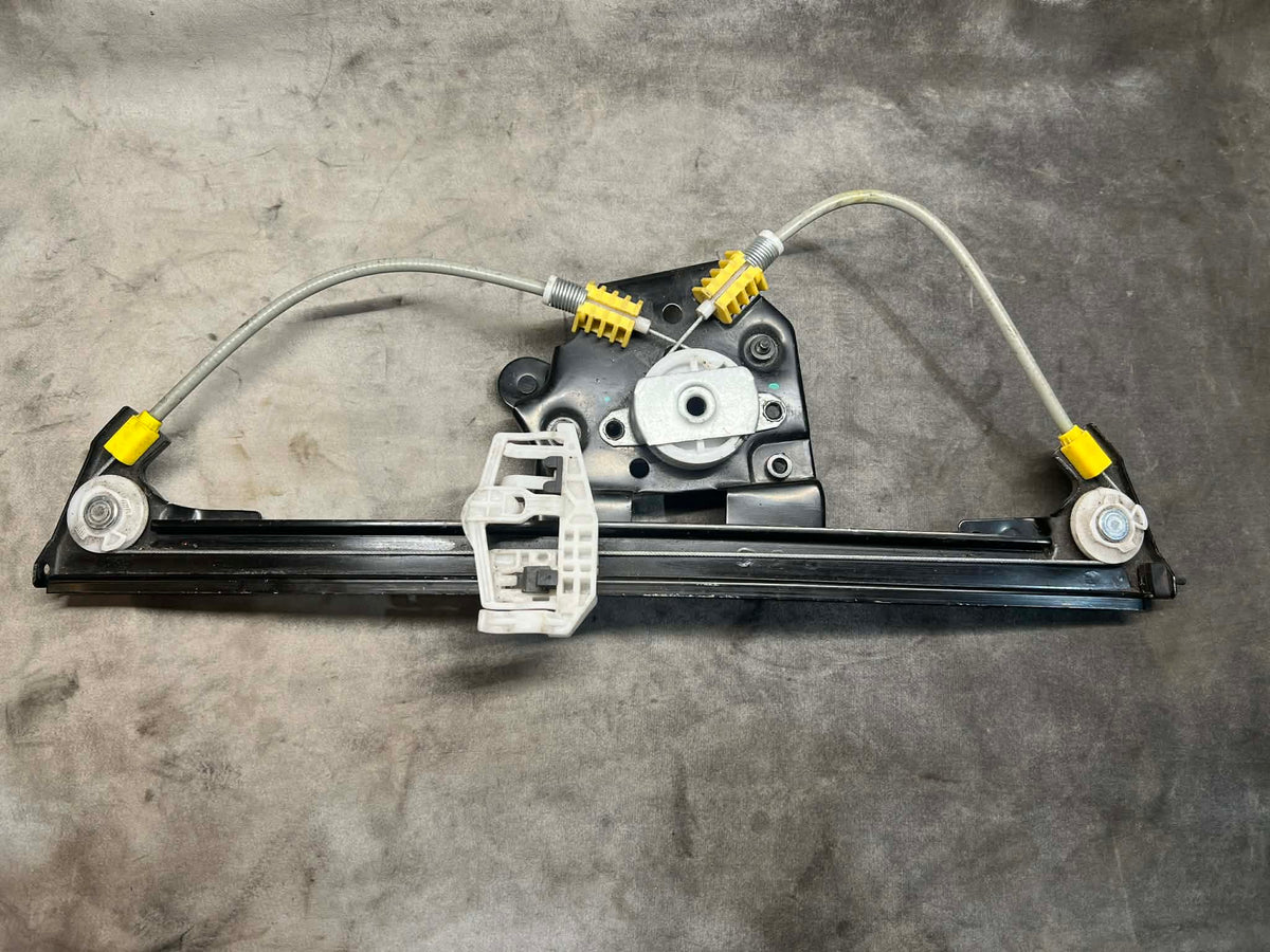BMW E90 / E91 3 Series Rear Right Window Regulator (Aftermarket, Without Motor) - 51357140590