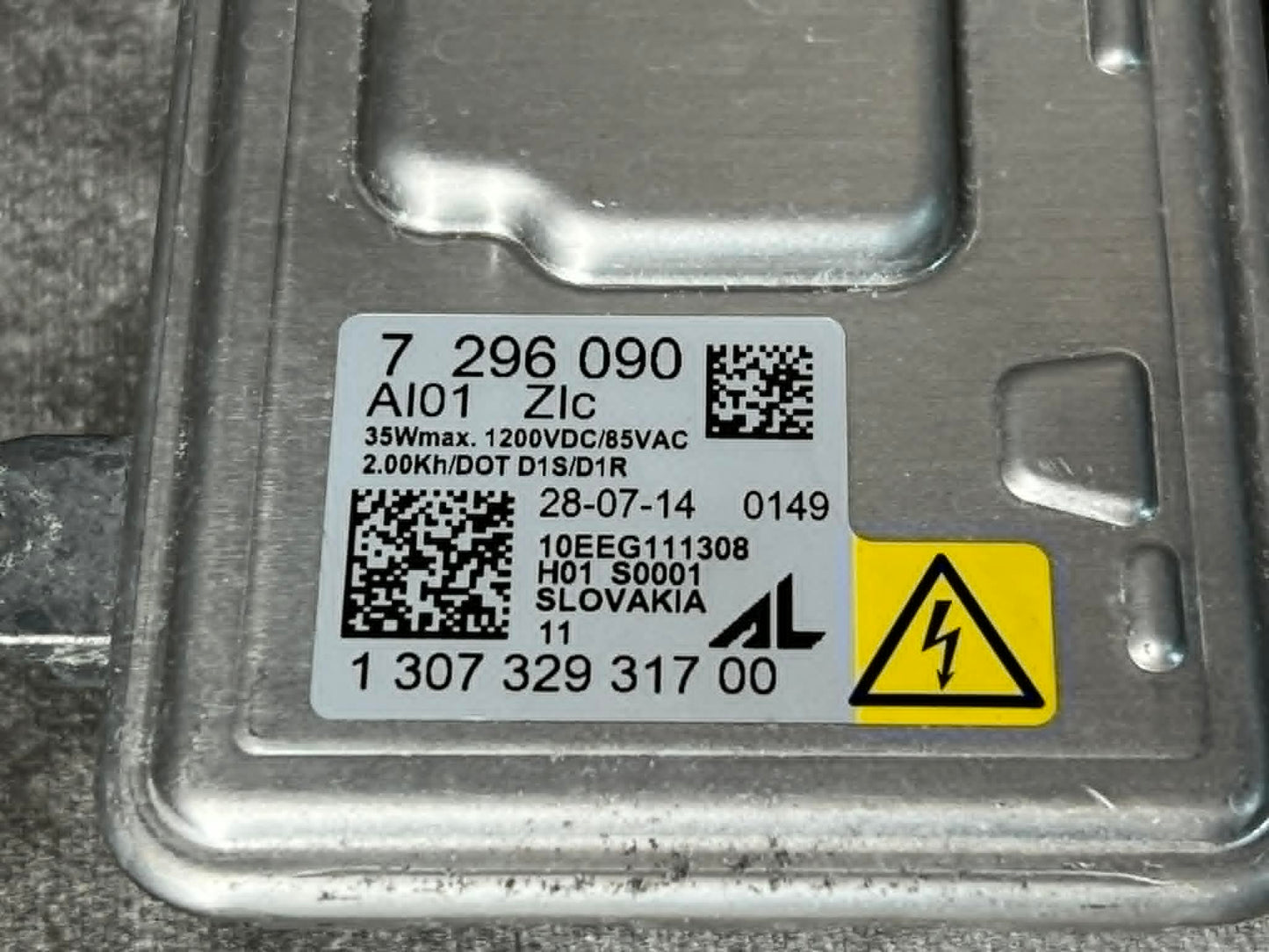 BMW F30 F31 F34 F10 F11 F01 F02 F03 E89 XENON HEADLIGHT BALLAST CONTROL MODULE 7296090