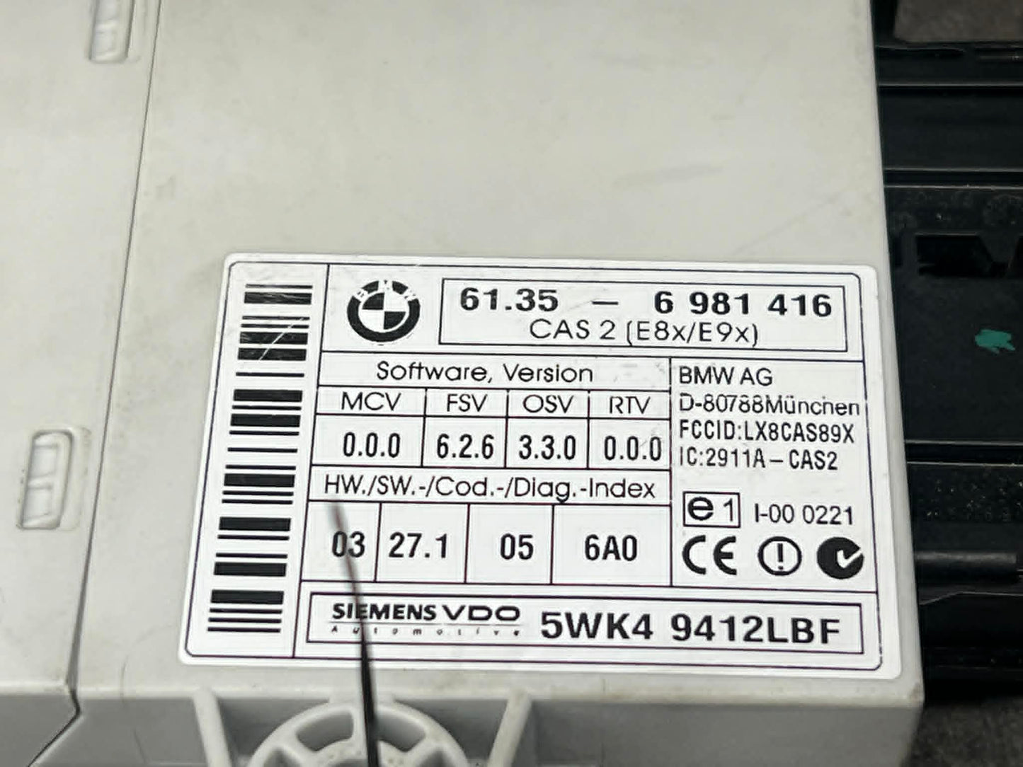BMW E87 / E90 CAS2 Control Module + Matched Key - 6981416 (Used) - LRI Autoparts