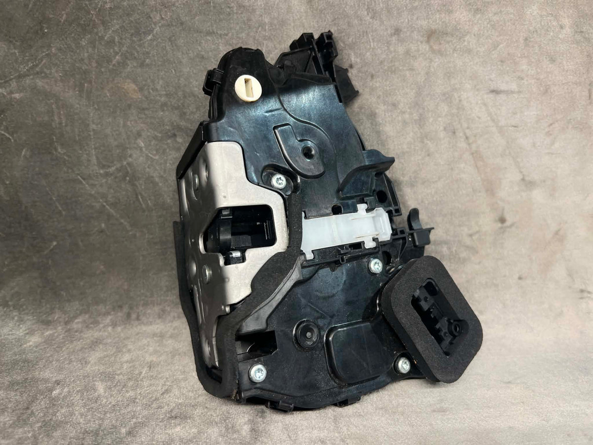 VW T-CROSS C11 TIGUAN 5NA POLO AW REAR RIGHT DOOR LOCK ACTUATOR MECHANISM 10A839016B
