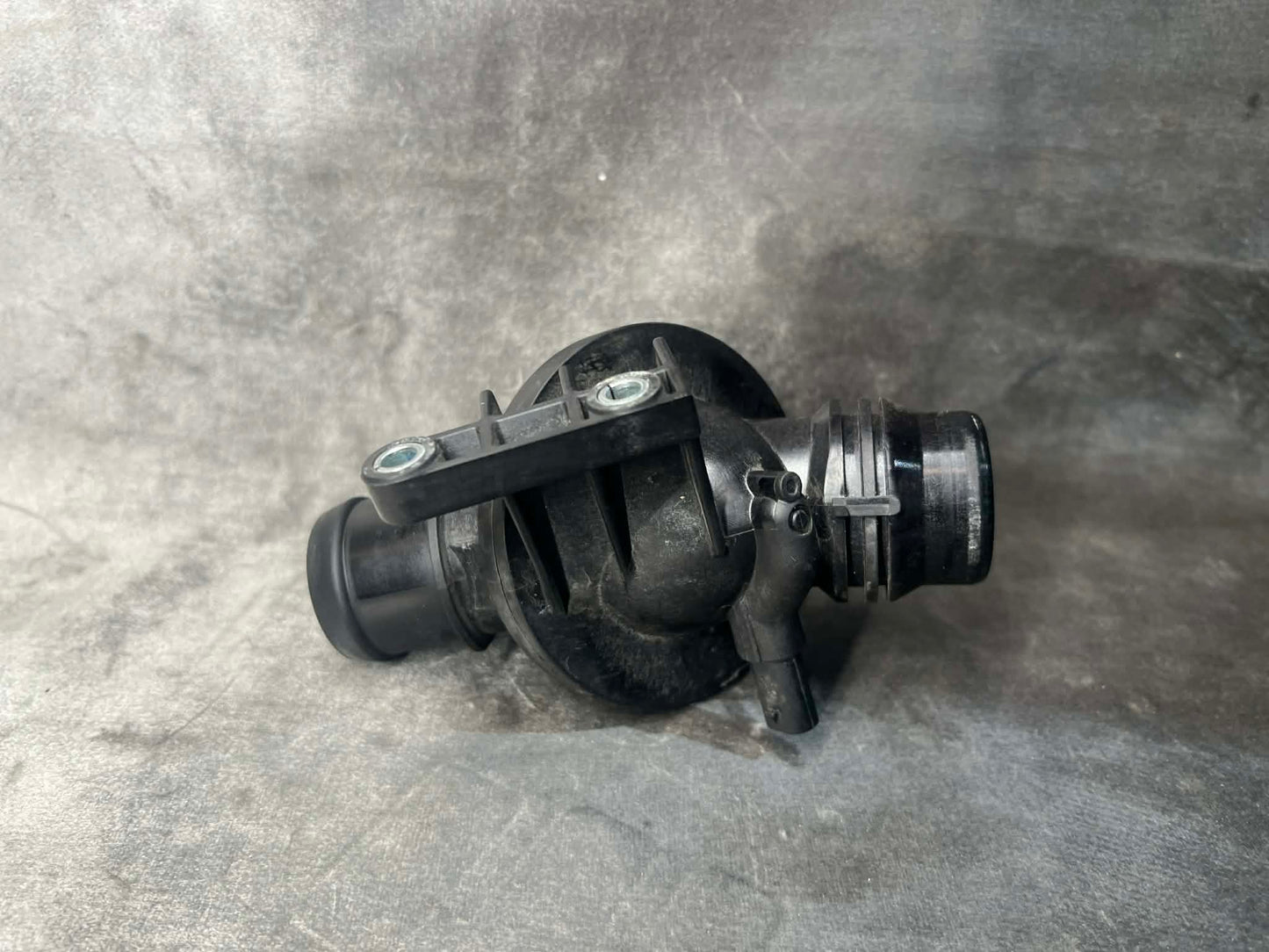 BMW N20 Thermostat with Housing - 11538635689